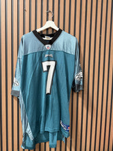 Load image into Gallery viewer, Michael Vick #7 Philadelphia Eagles Jersey size XL
