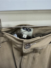 Load image into Gallery viewer, Clints pants Sz L
