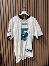 Load image into Gallery viewer, Donovan McNabb White Eagles Jersey Reebok Sz 52
