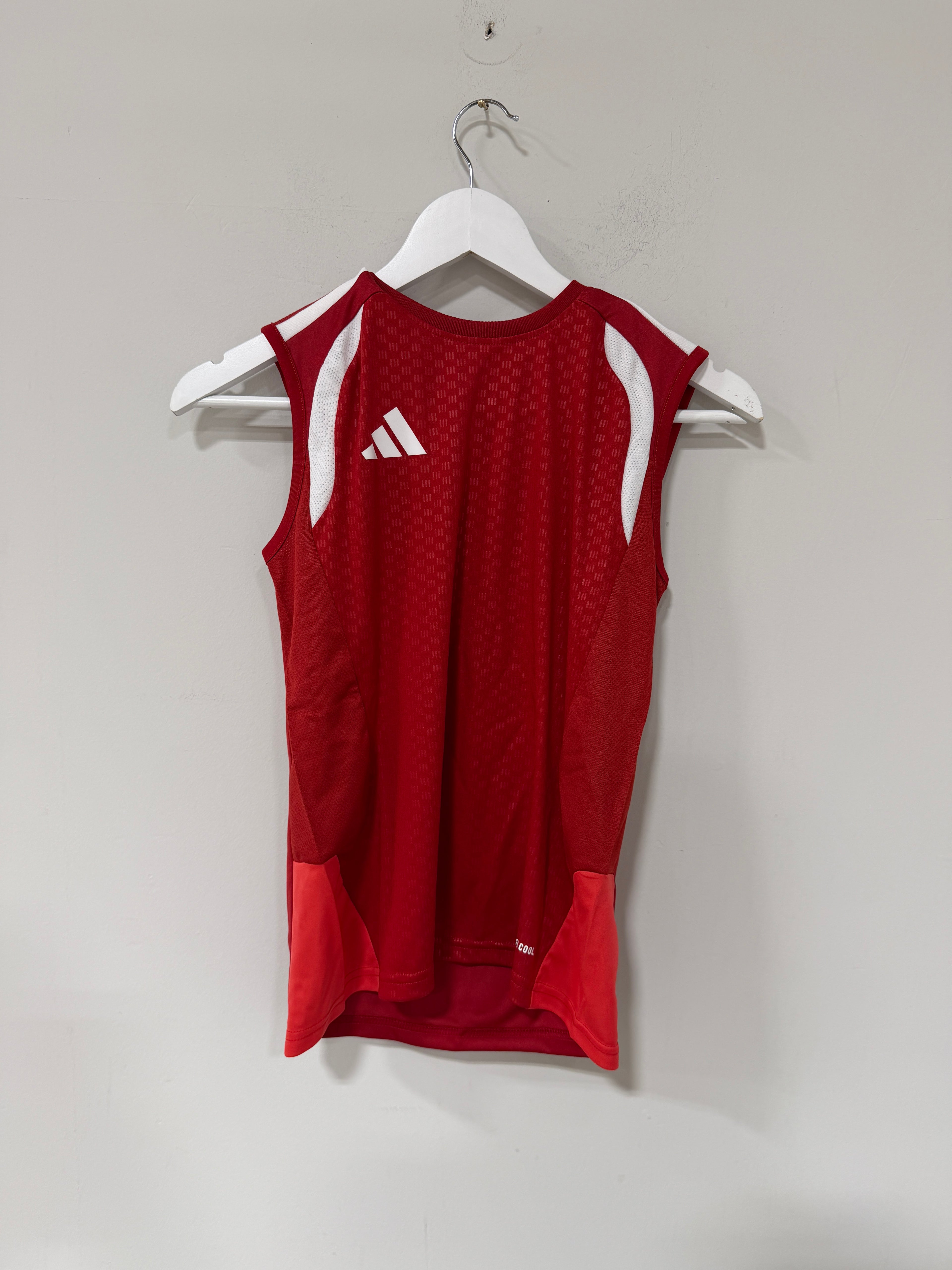 Adidas Tiro 26 Sleeveless Jersey Womens Size Small