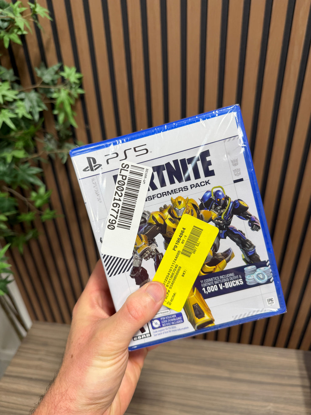 Fortnite - Transformers Pack DLC (Code in Box) - PlayStation 5