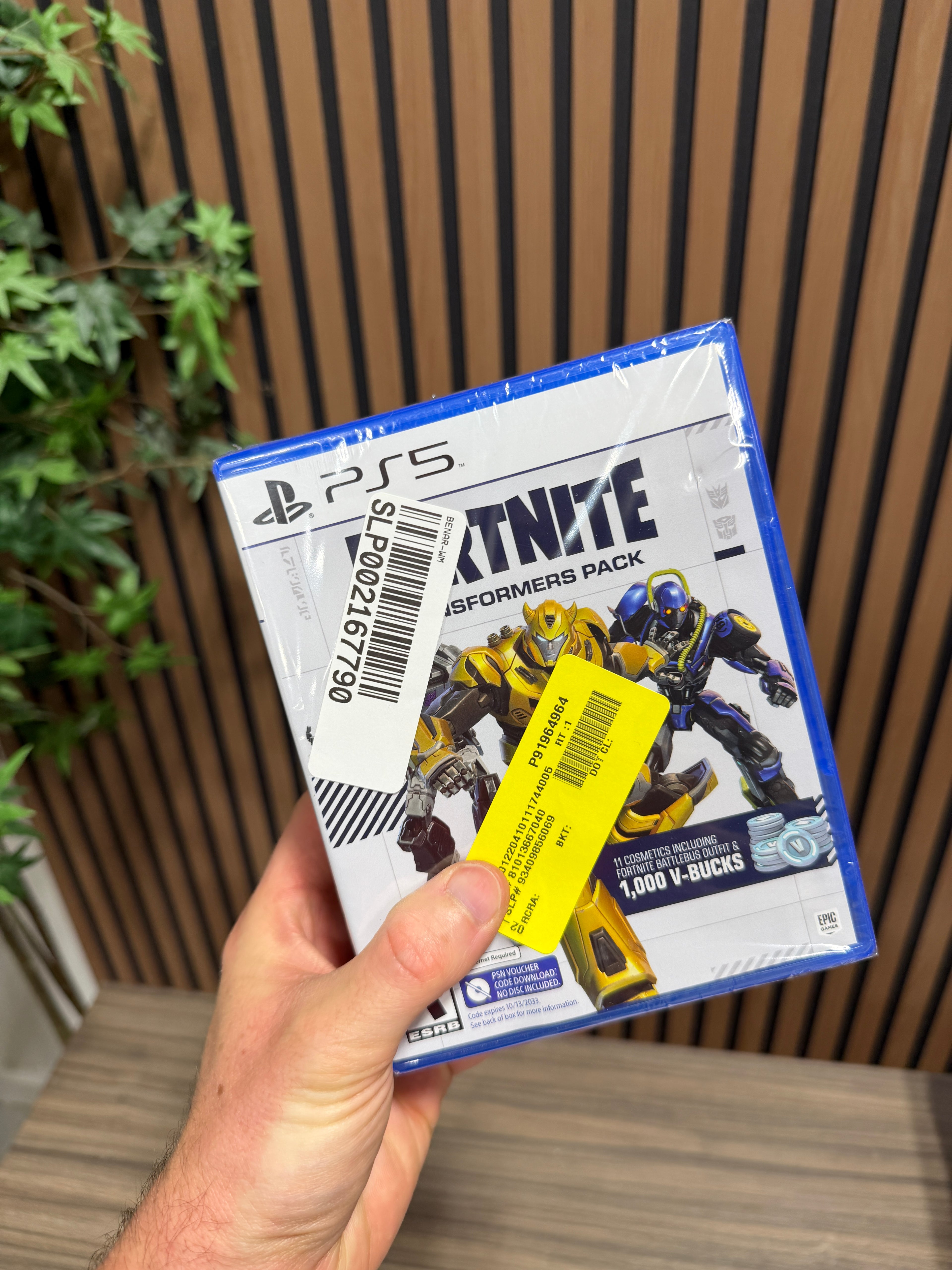 Fortnite - Transformers Pack DLC (Code in Box) - PlayStation 5