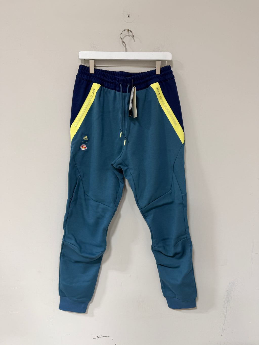 Adidas Red Bull New York Travel Pants – Dark Blue