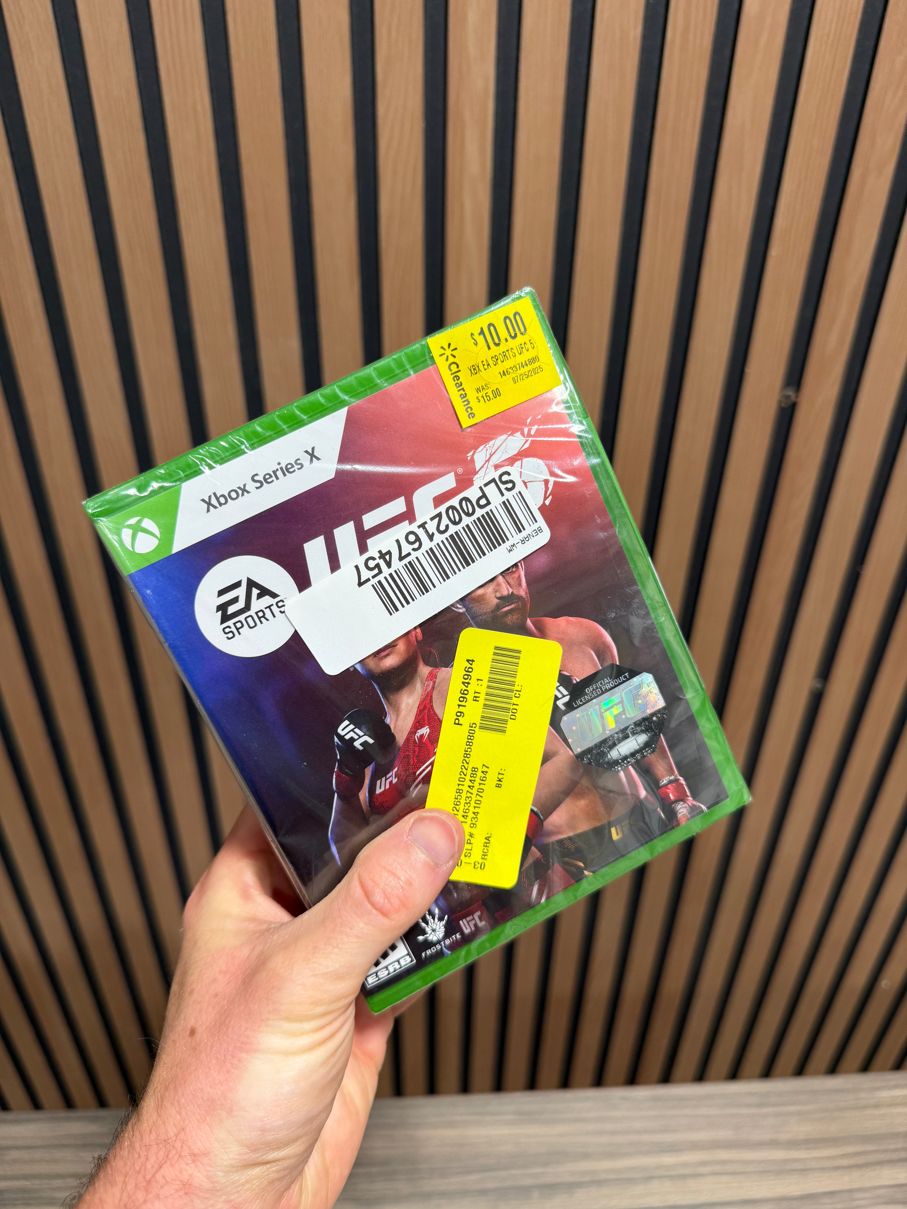 EA SPORTS UFC 5 - Xbox Series X