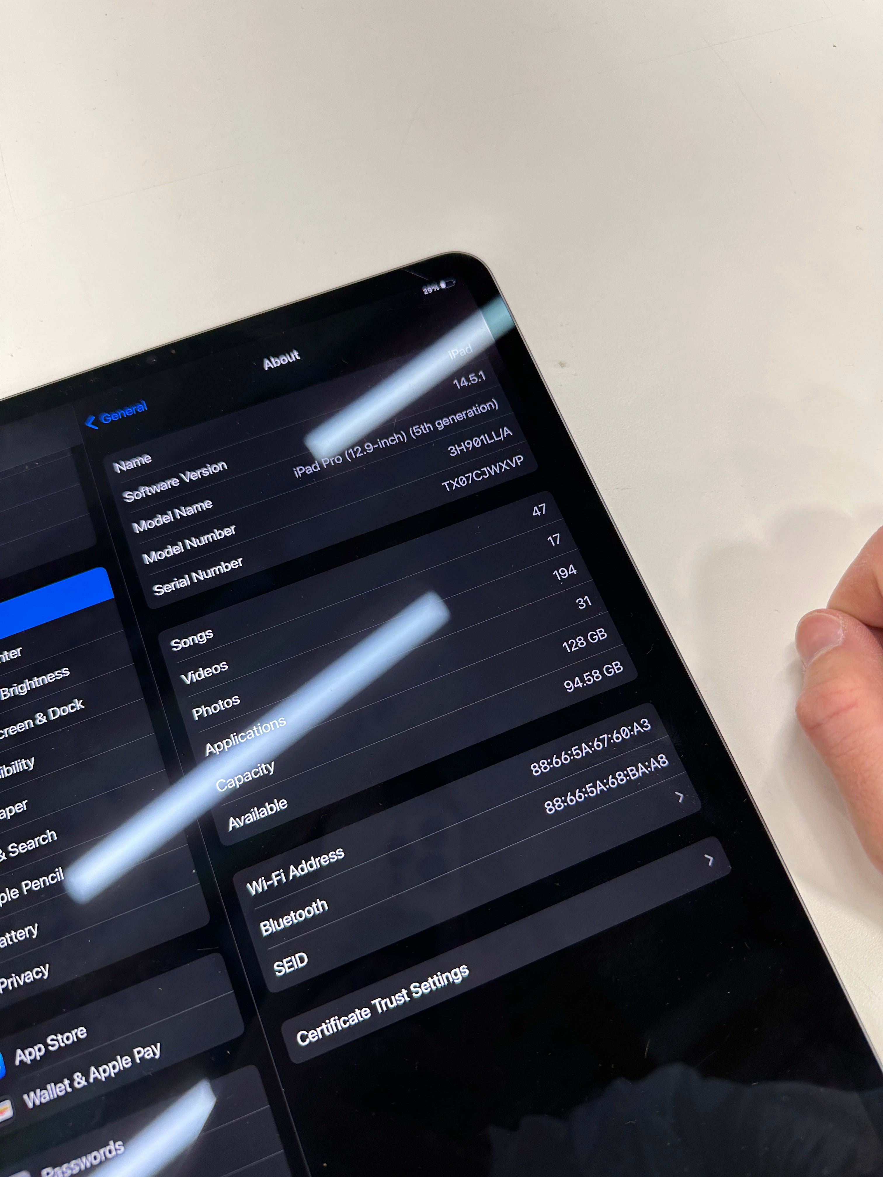 iPad Pro 12.9" 5th Gen 128 GB Wifi