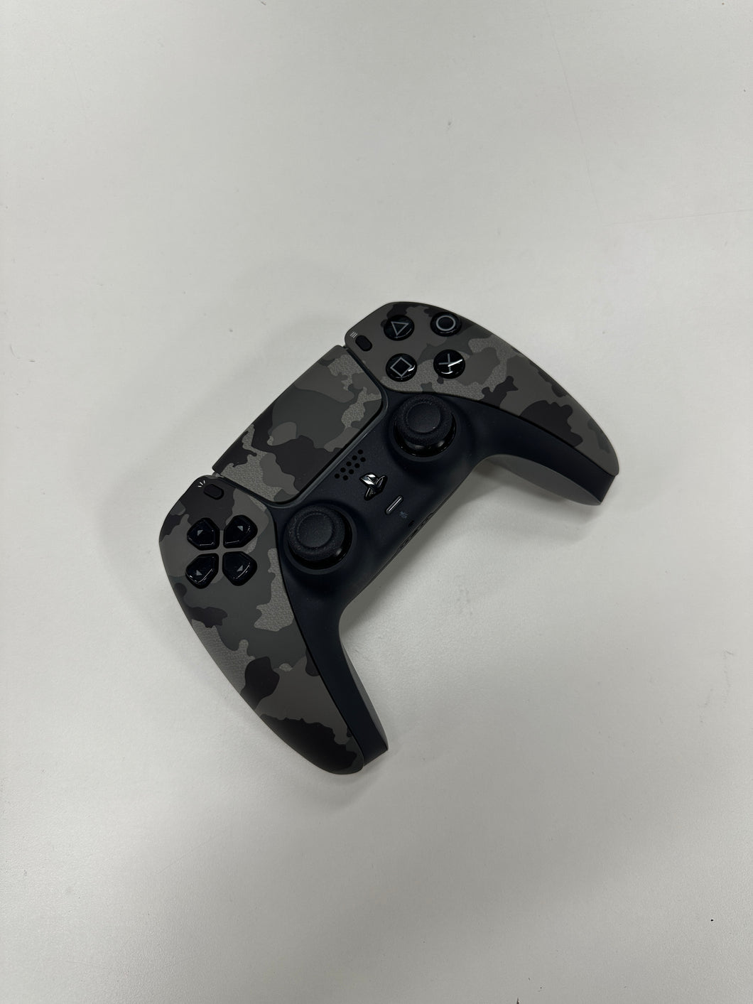 Playstation 5 Camo Controller