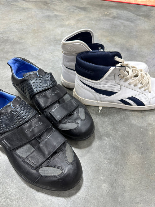 2 sneaker bundle Sz 10