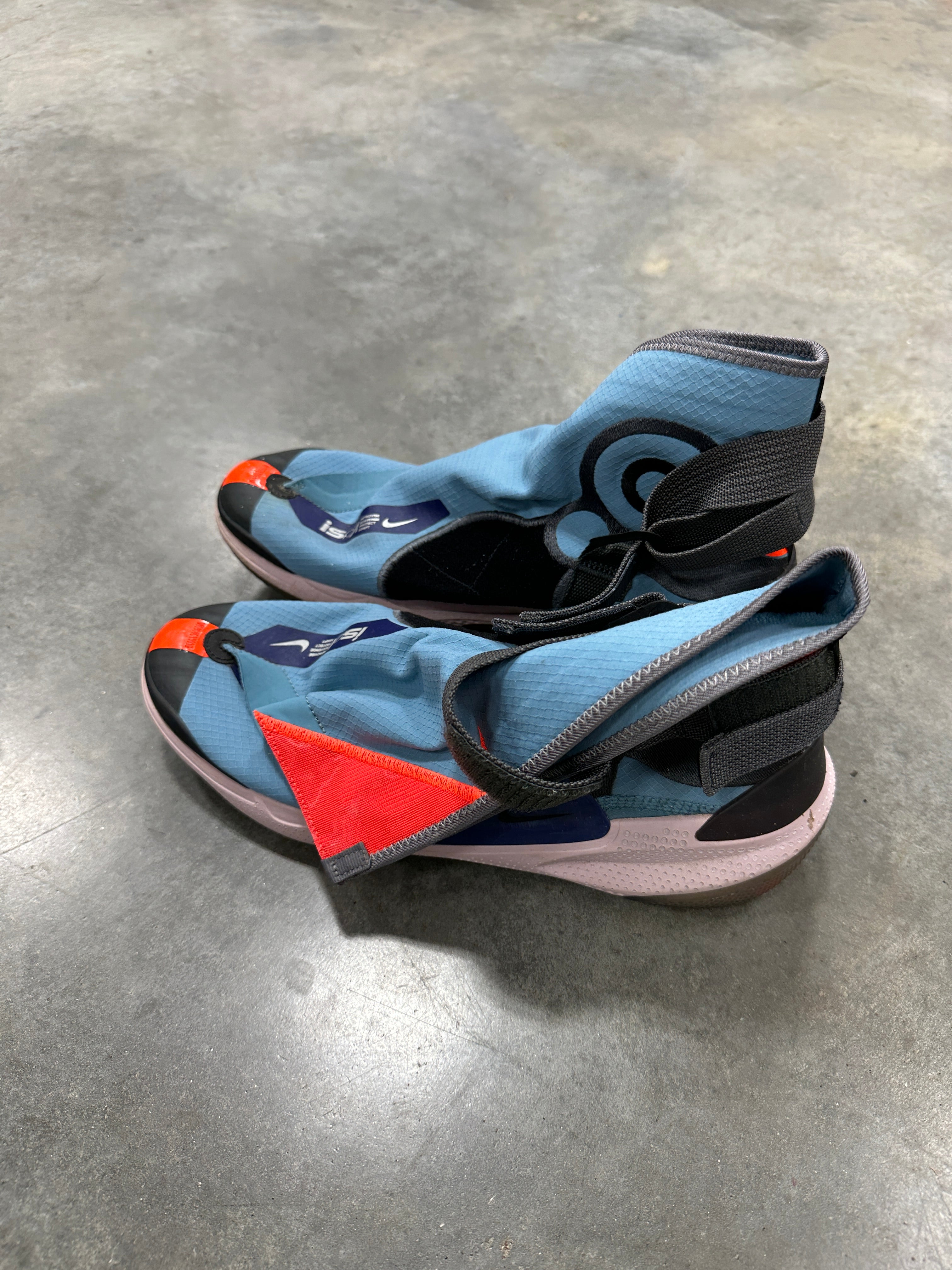 Nike ISPA Sz 10