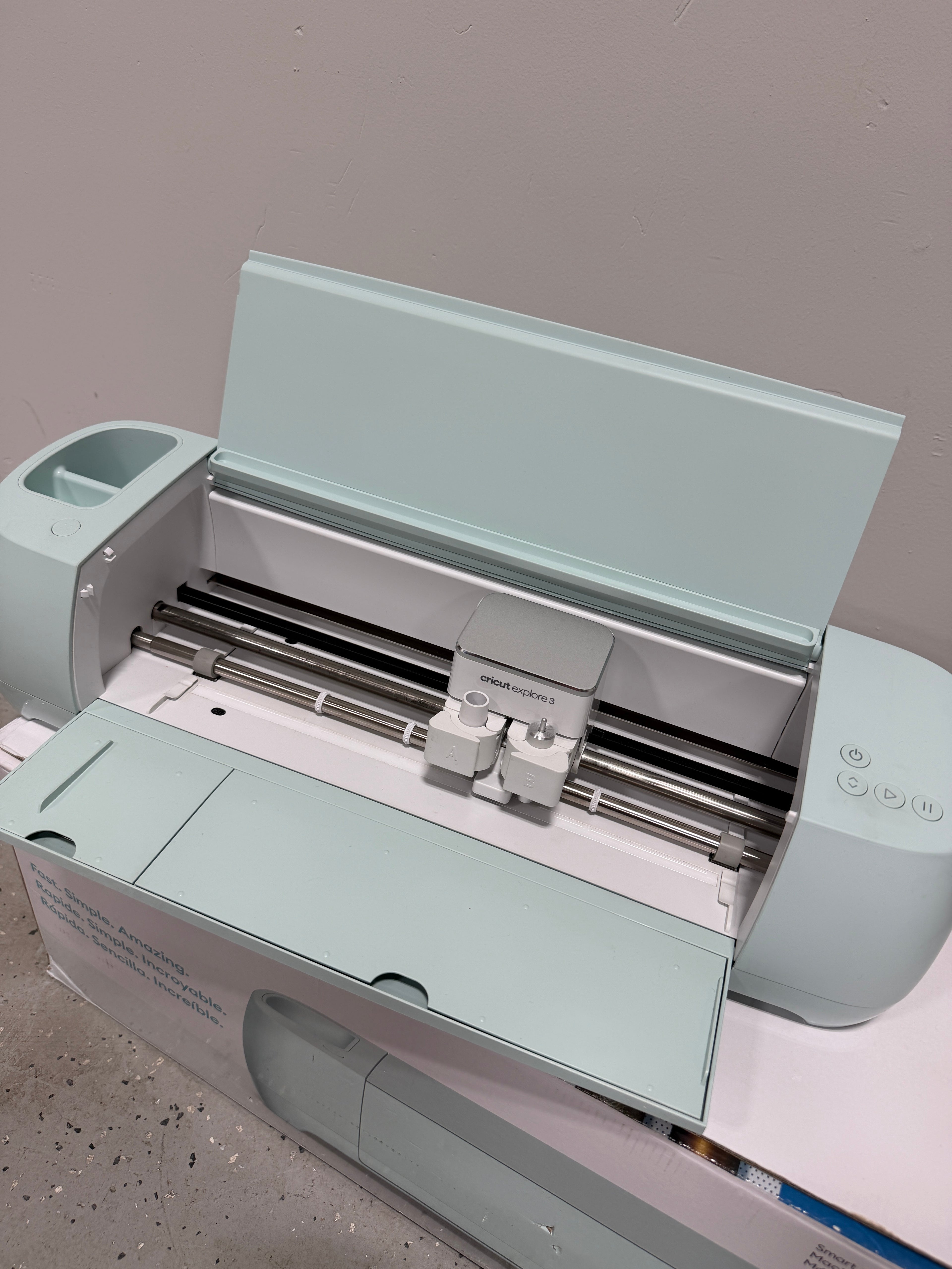 Cricut Explore 3 Die Cutting Machine for Crafts