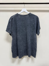 Load image into Gallery viewer, Nirvana T-shirt Sz L
