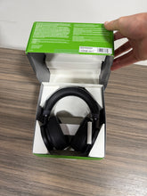 Load image into Gallery viewer, Xbox Wireless Headset Black - Microsoft
