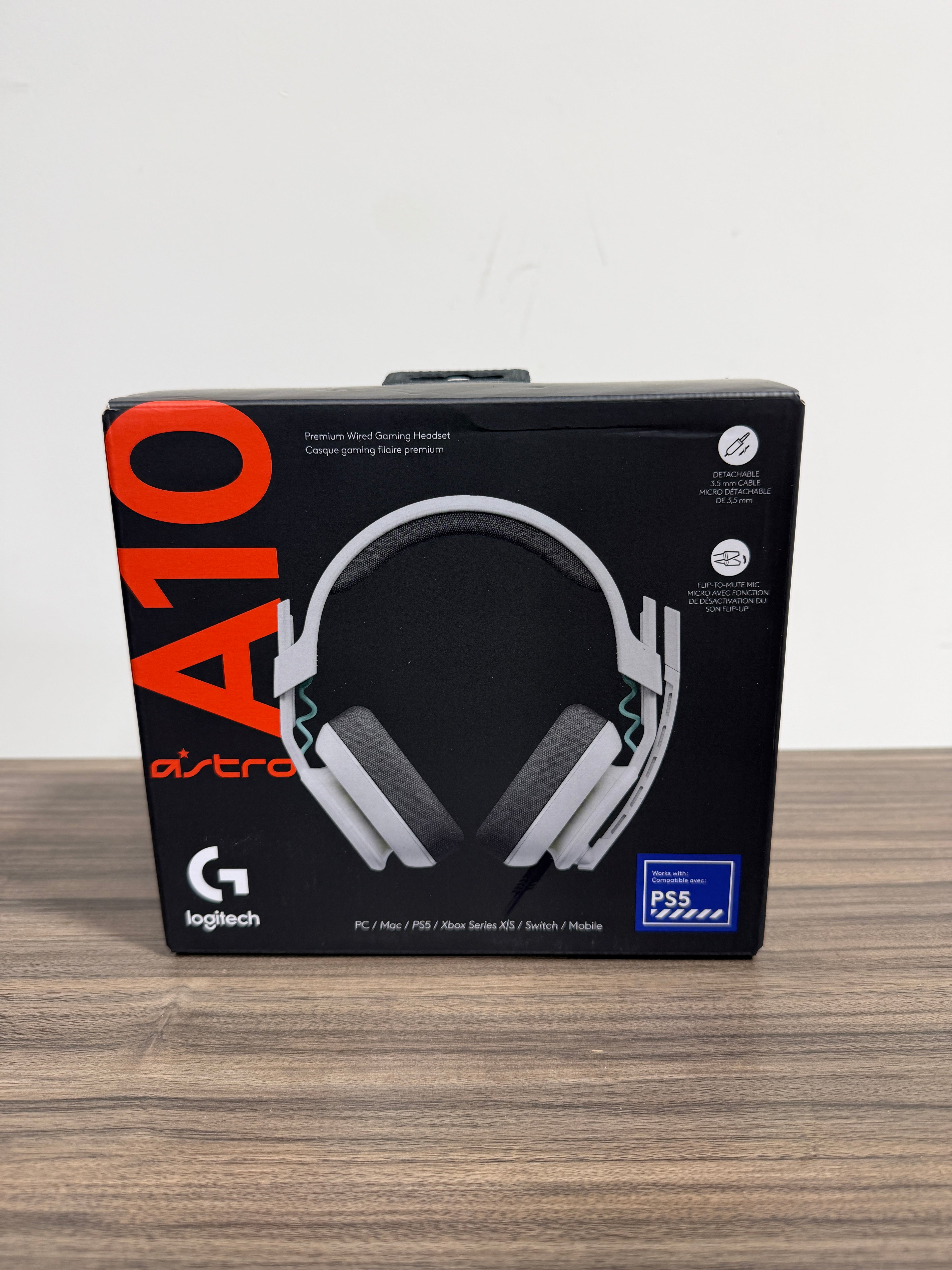 (2) Astro A10 Headset Black/White (Includes both)