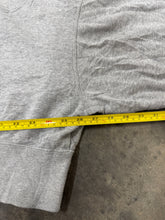 Load image into Gallery viewer, Womens Nike Crewneck Sz M
