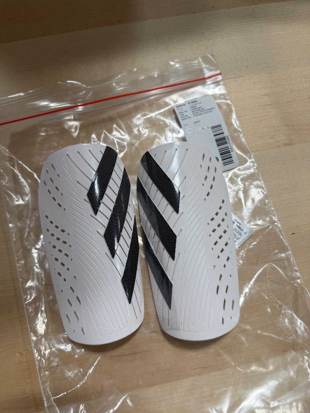 ADIDAS Men's Tiro SG Club Shin Guard