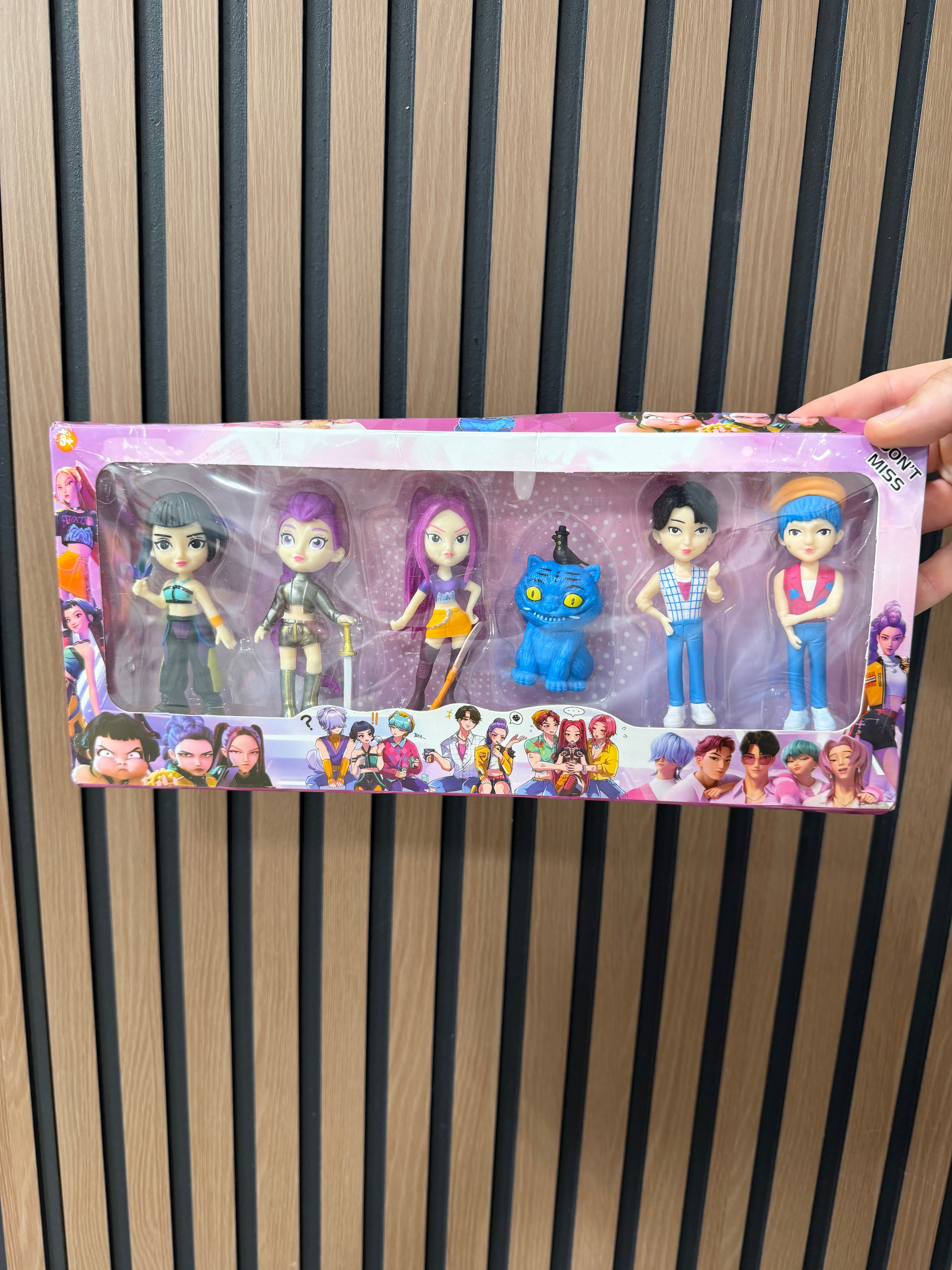 KPOP DEMON HUNTERS, 6 Pcs Action Figures