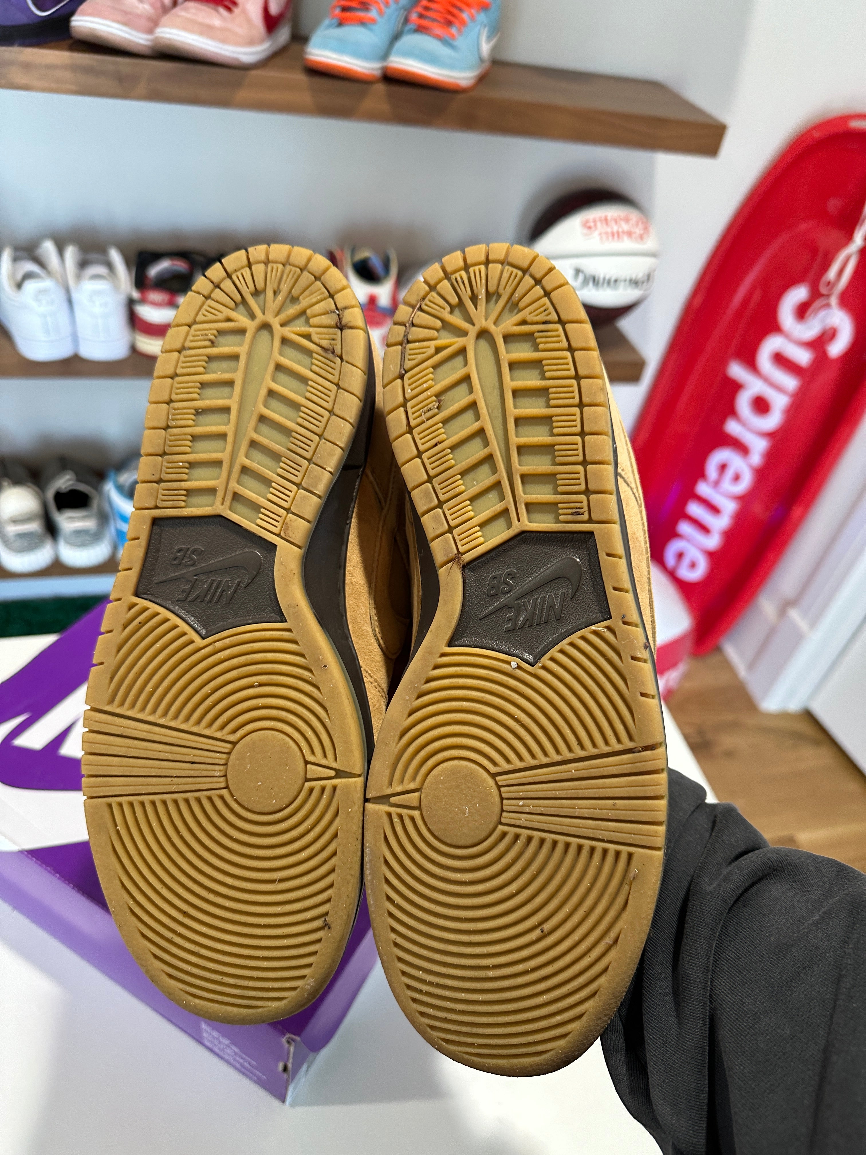 Nike SB Dunk Low Wheat Sz 11