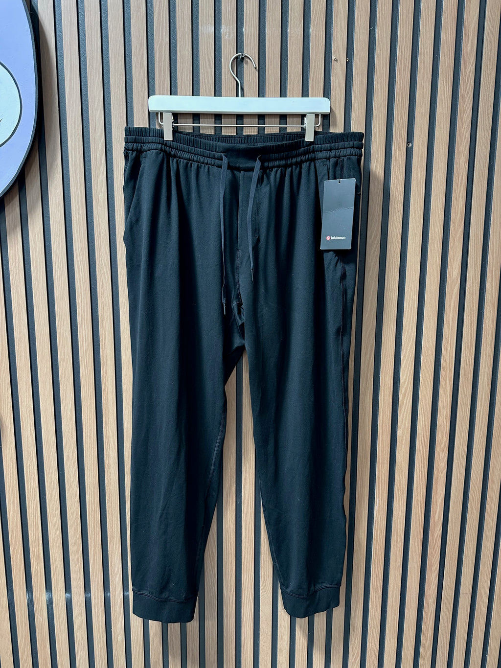 New with tag Lululemon Men's Soft Jersey Joggers sz 2XL