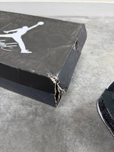Load image into Gallery viewer, Jordan 4 Retro Fear (2024) Sz 11 (Damaged Box)
