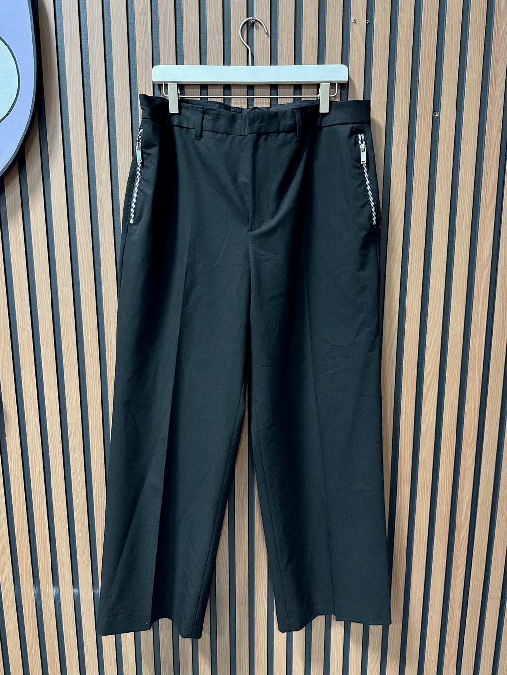 Zara black wide leg trousers with side zippers men's sz USA 32