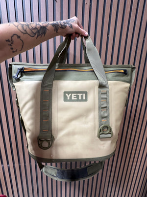 Yeti Hopper Two soft-sided cooler tan/Green