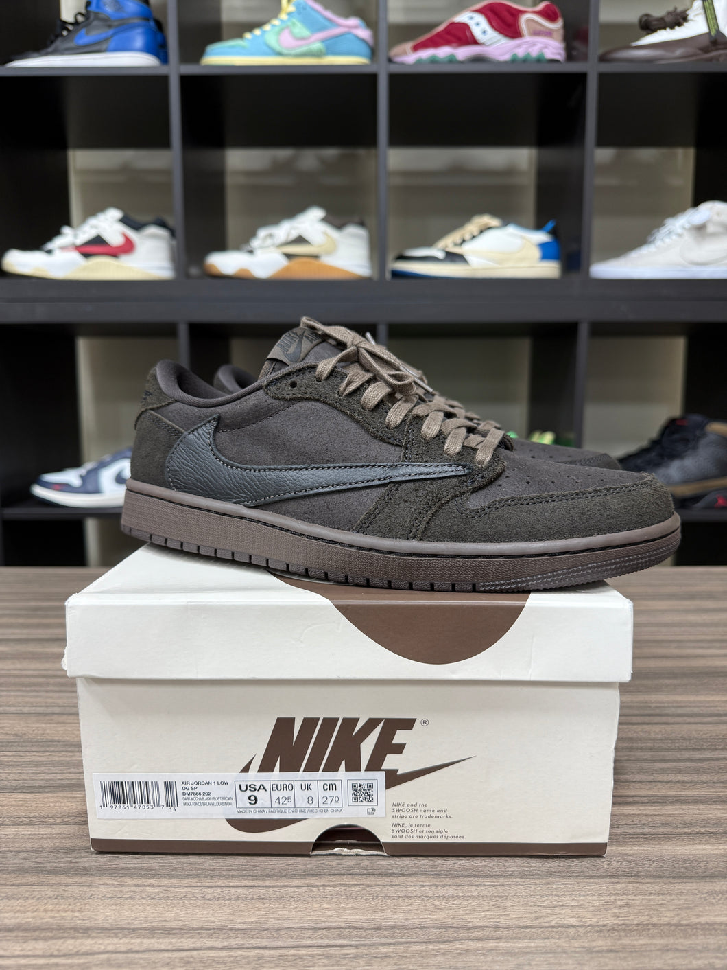 Travis Scott Air Jordan 1 Low Velvet Brown Sz 9