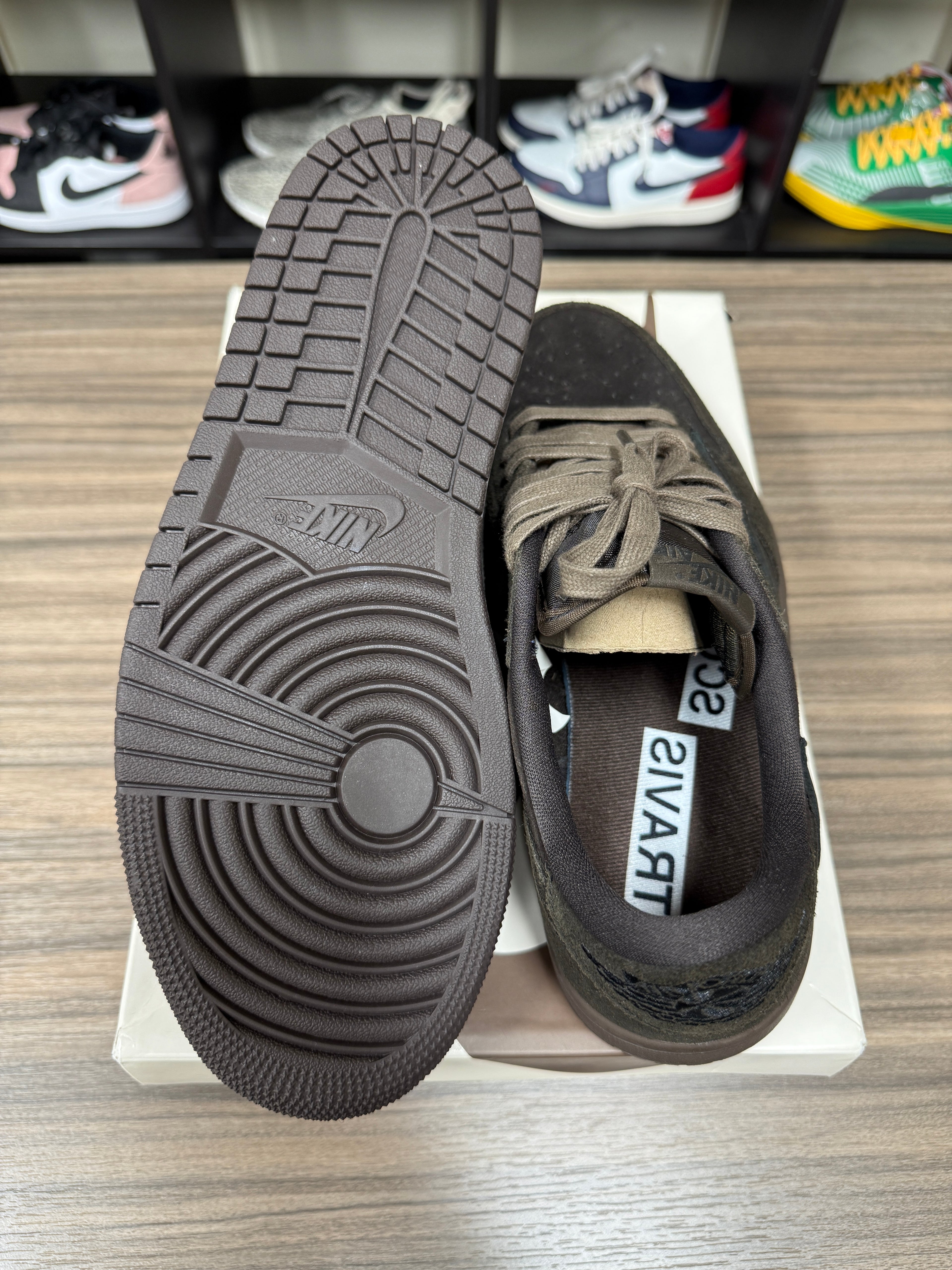 Travis Scott Air Jordan 1 Low Velvet Brown Sz 9