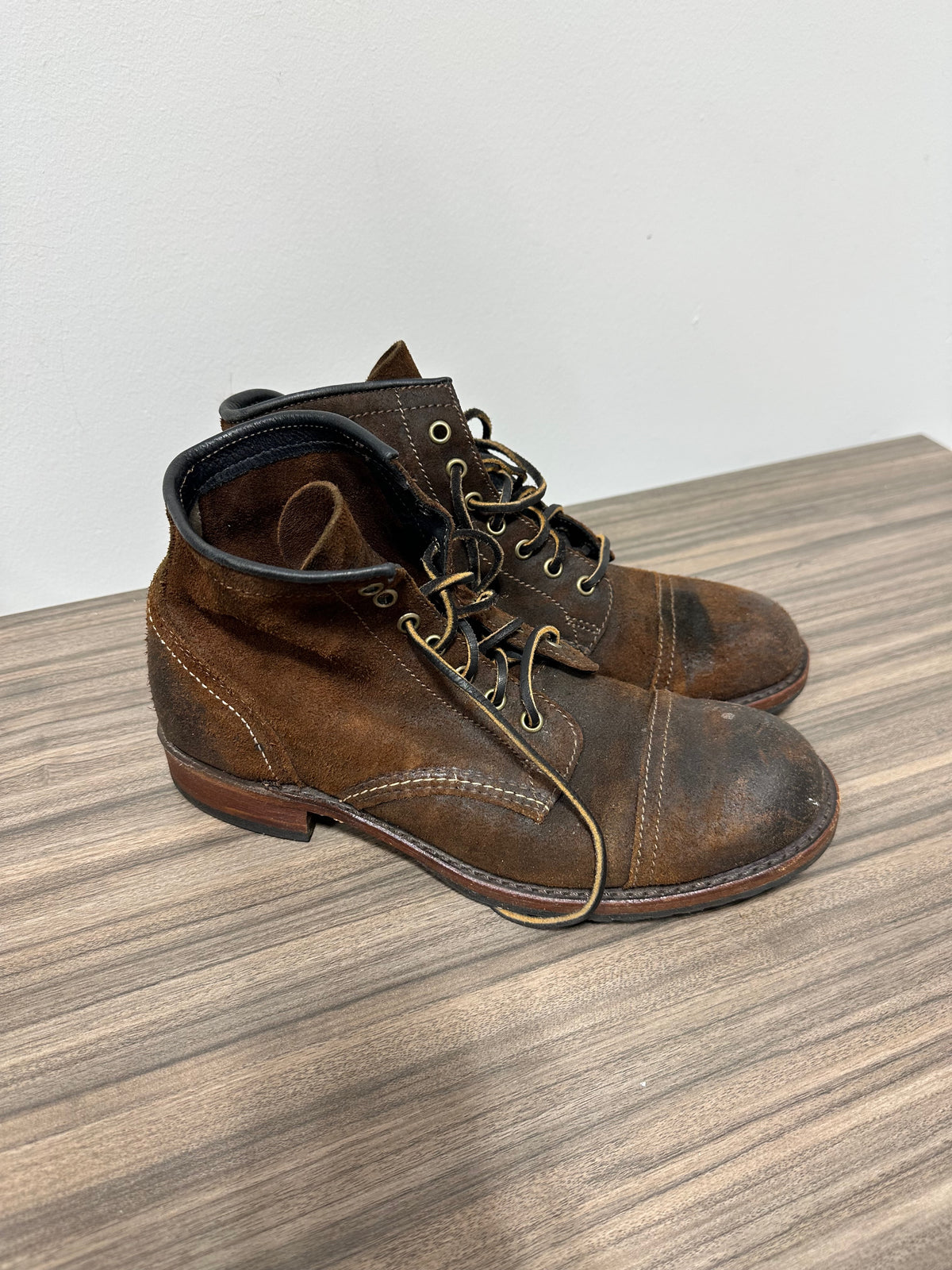 Frye Logan Cap Toe Waxed Suede / Roughout Leather Boots sz Men's size 7.5 Medium