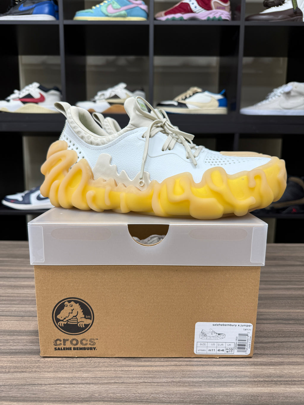Crocs Salehebembury x Juniper tahini Sz 11