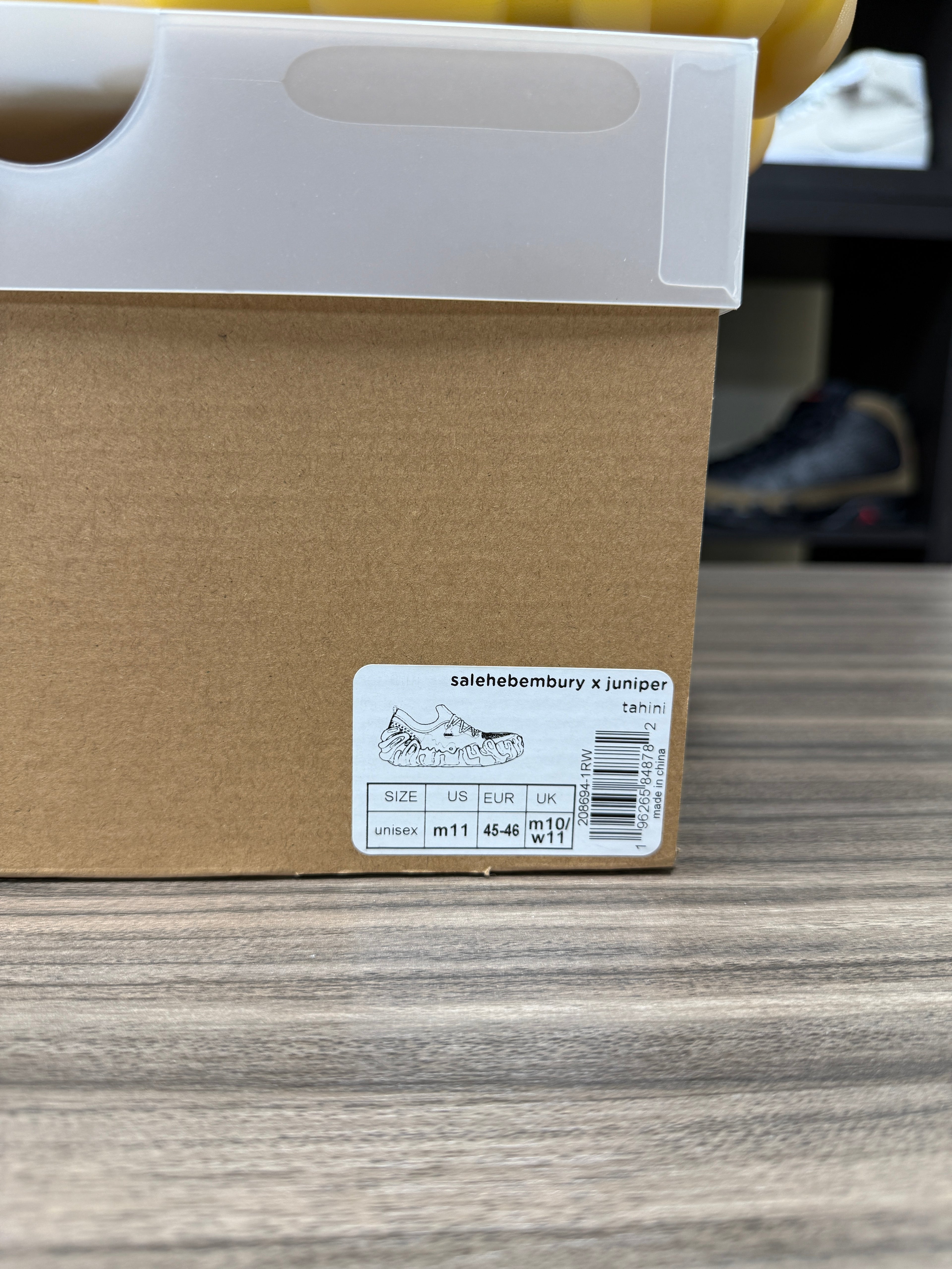 Crocs Salehebembury x Juniper tahini Sz 11