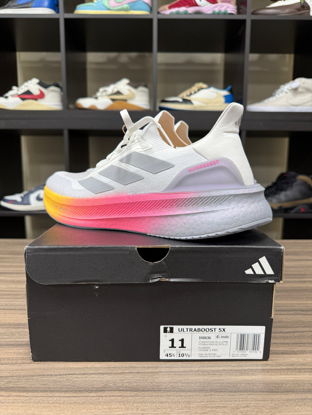 Adidas Ultra Boost 5x Sz 11