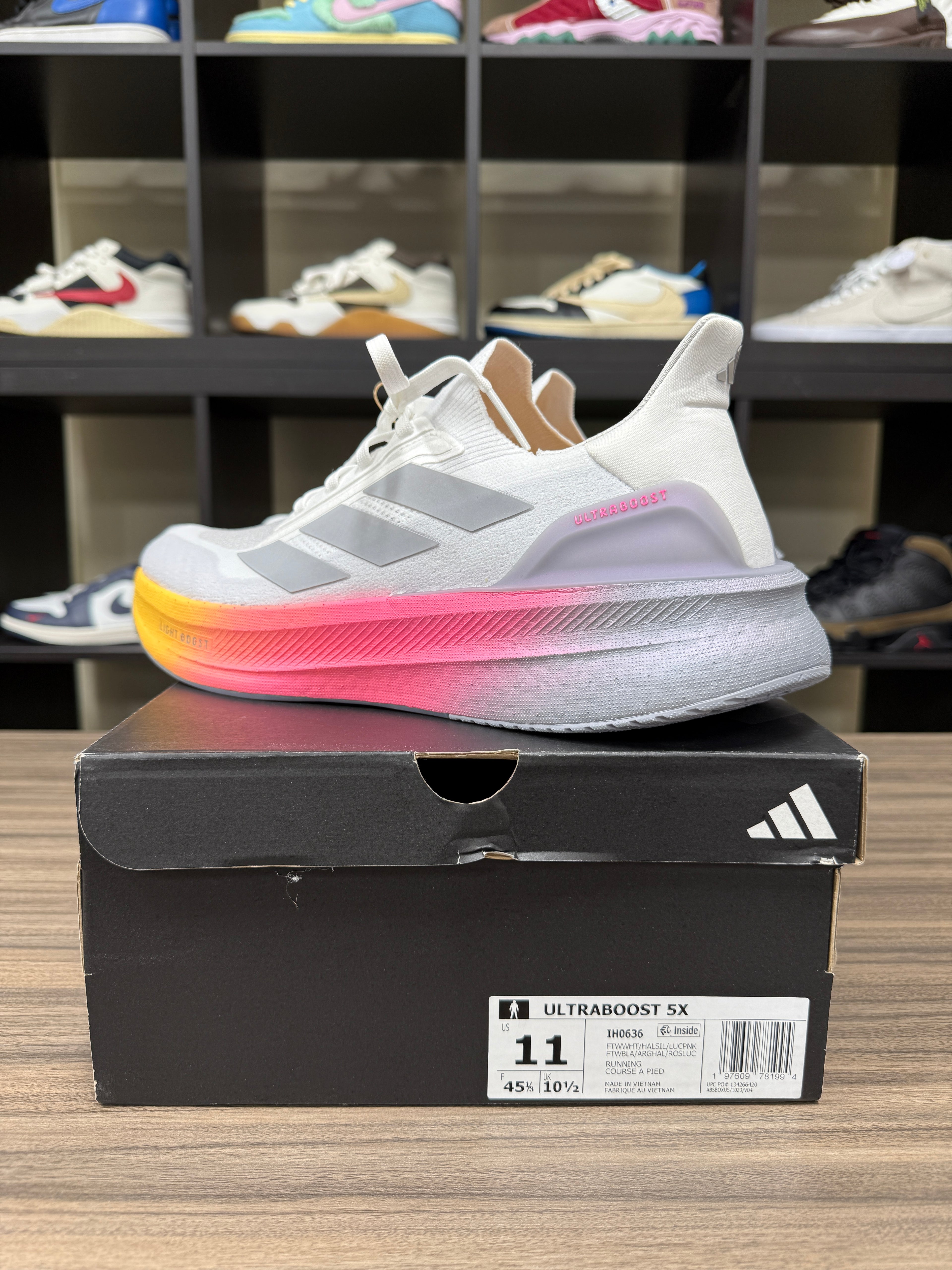 Adidas Ultra Boost 5x Sz 11