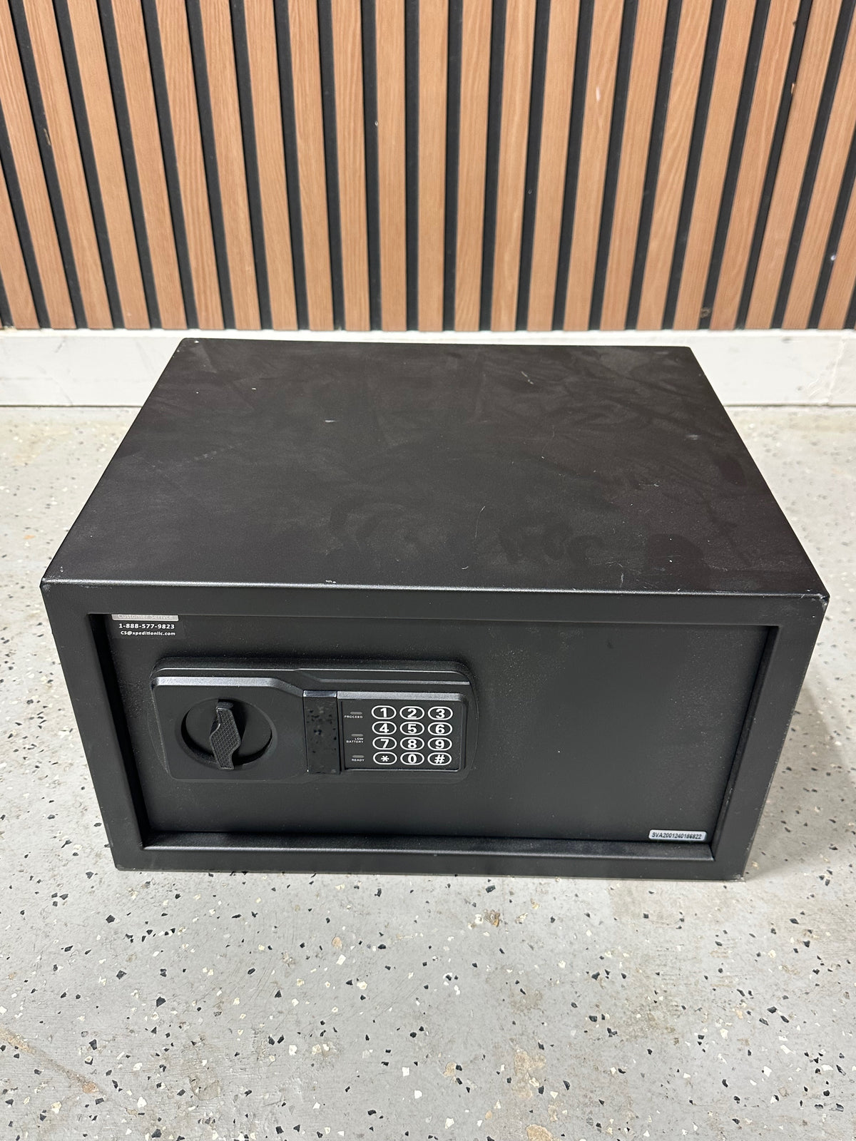 Fortress 0.6-cu ft Safe Box with Keys