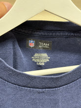 Load image into Gallery viewer, Vintage New England Patriots Long Sleeve Sz L
