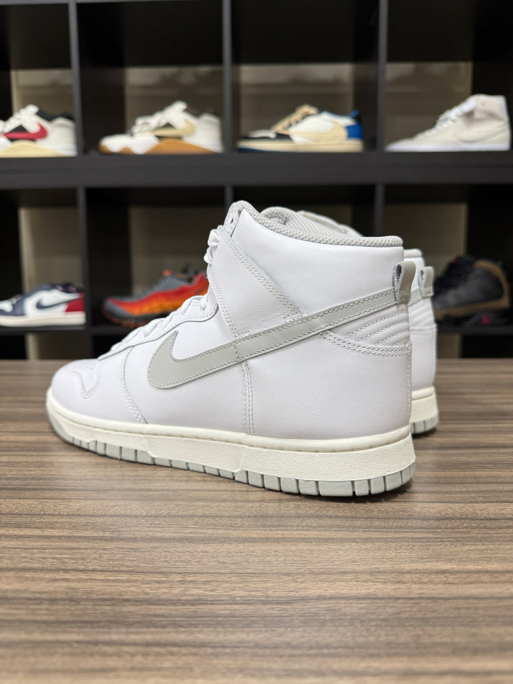 Nike Dunk High Neutral Grey Sz 10M/11.5W
