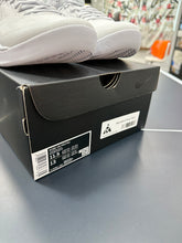 Load image into Gallery viewer, Nike Kobe 8 Protro Halo Sz 11.5
