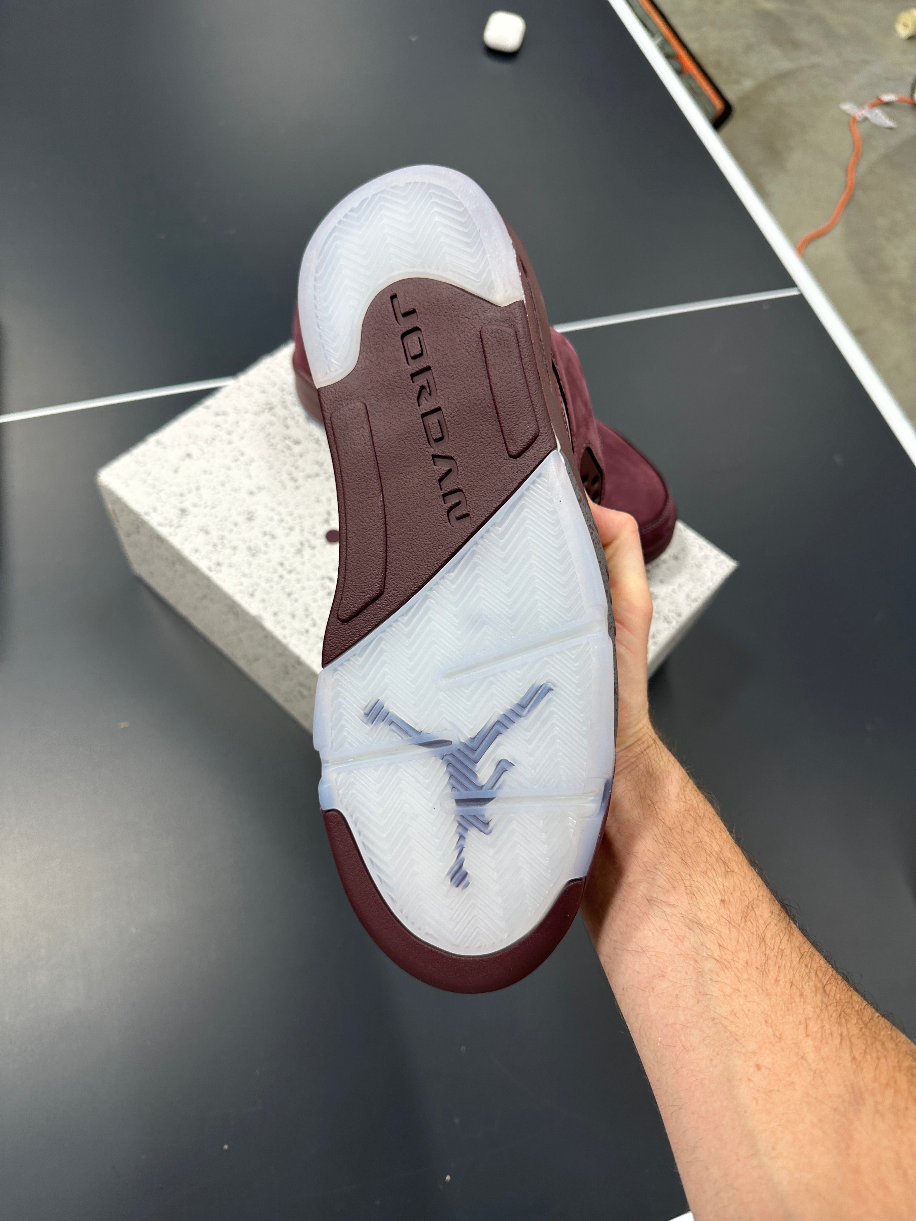 Jordan 5 Retro Burgundy (2023) sz 11