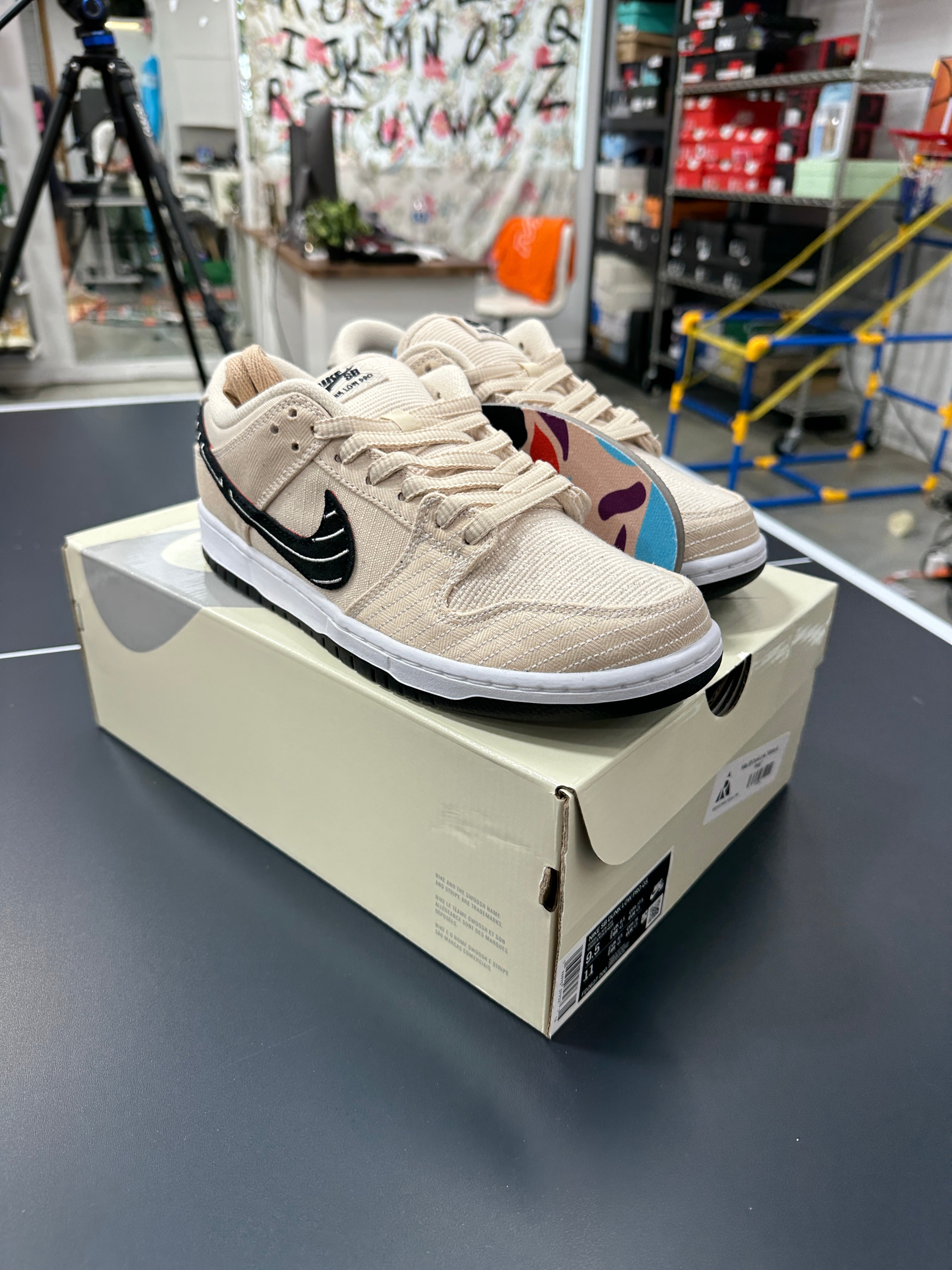 Nike SB Dunk Low Albino & Preto Sz 9.5
