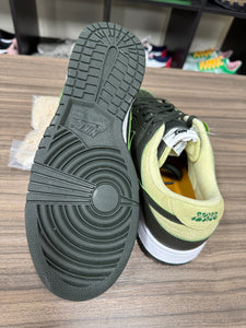 Nike Dunk Low Avocado Sz 10.5
