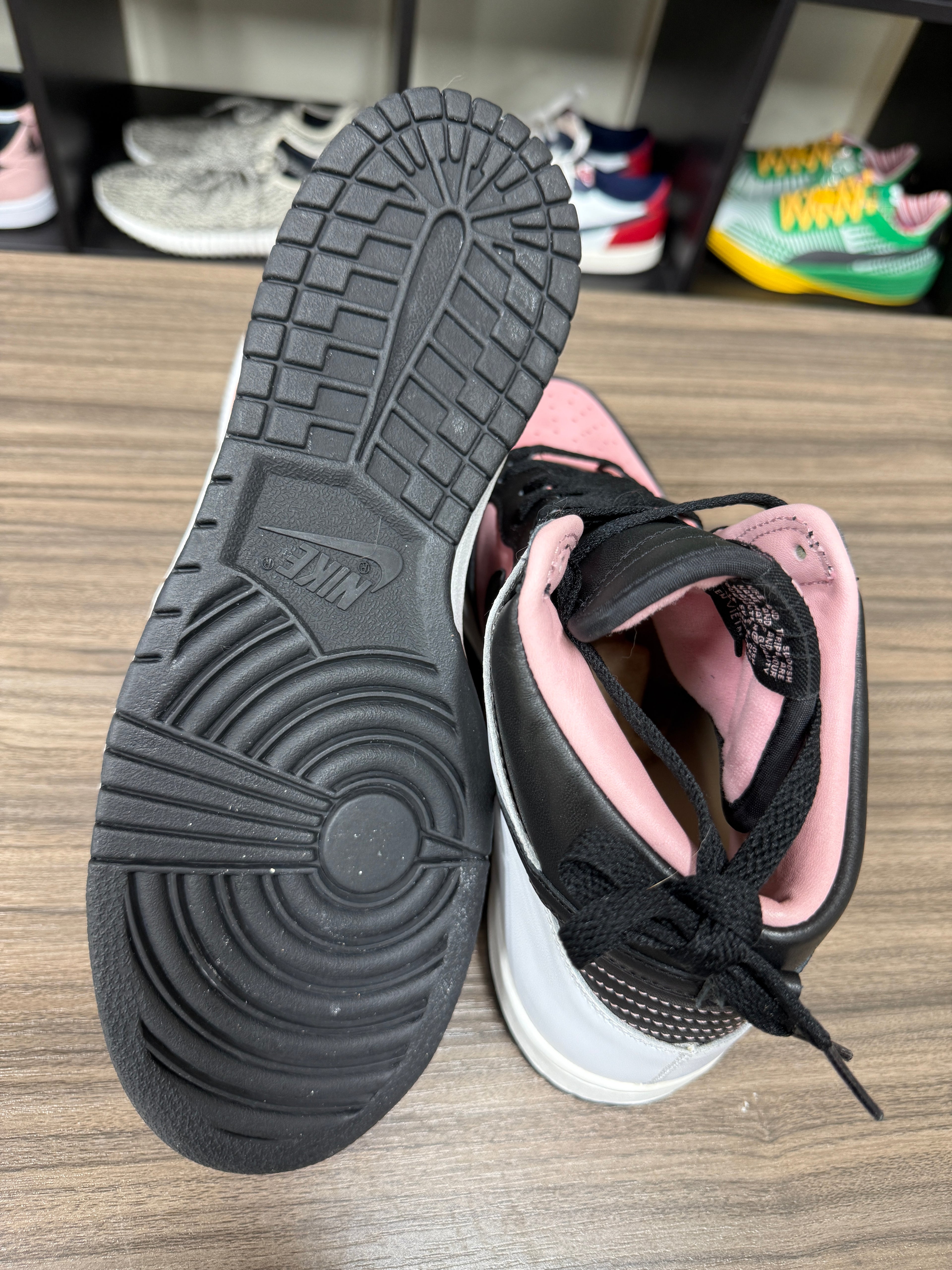 2005 Nike Dunk High Black Pink Sz M10/11.5W NO BOX