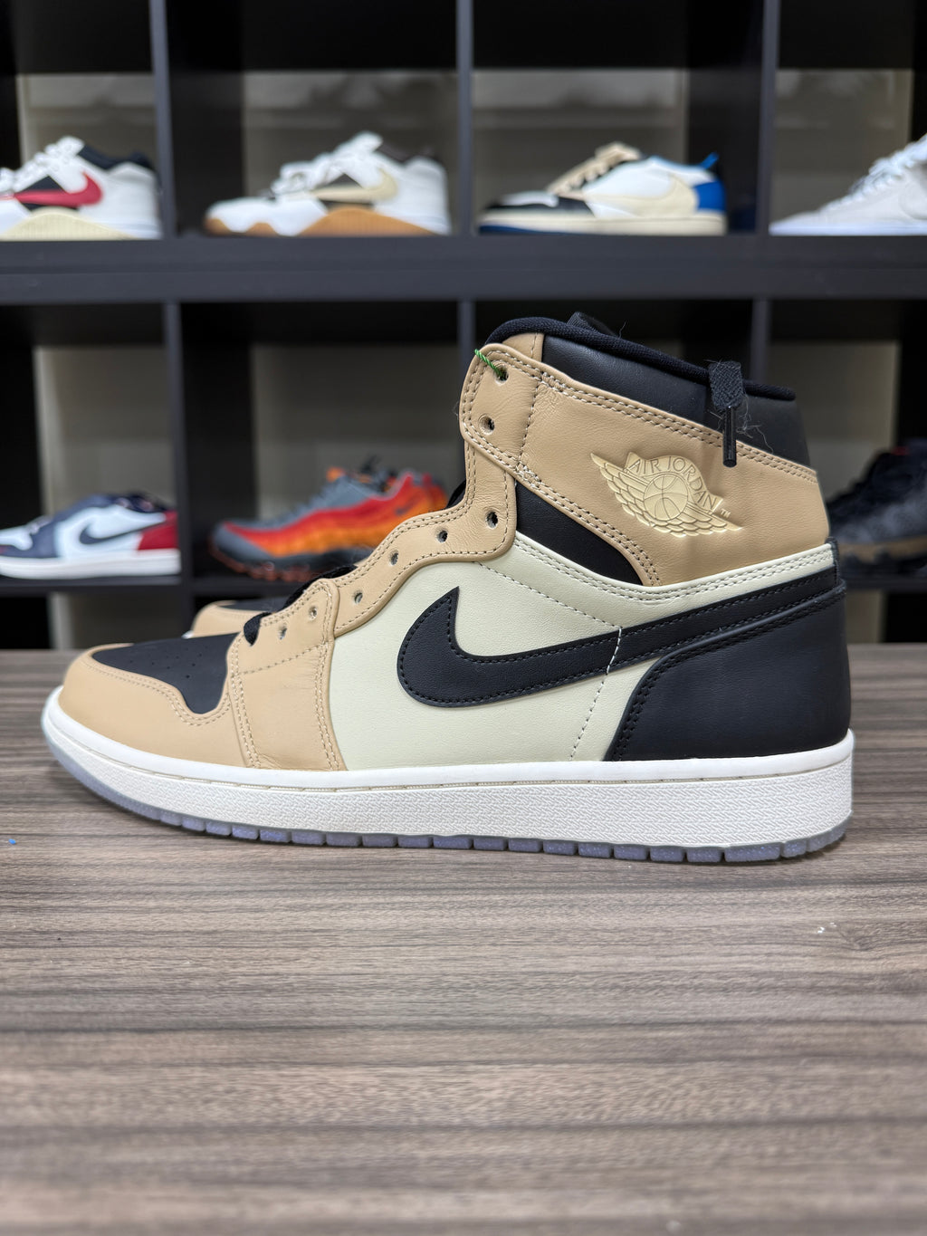 Jordan 1 Retro High Black Mushroom Sz 10M/W12.5