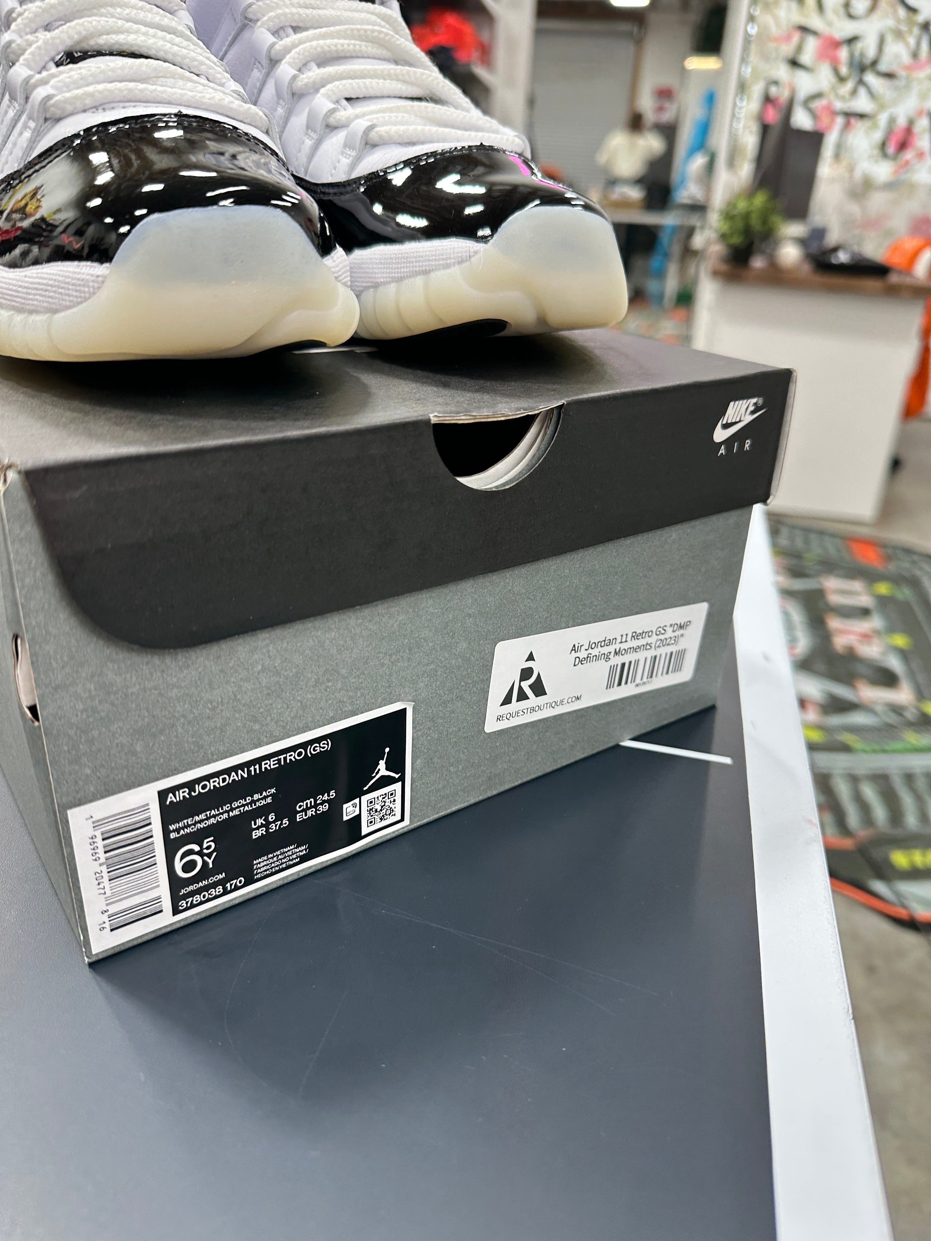 Jordan 11 Retro DMP Defining Moments (2023) 6.5Y