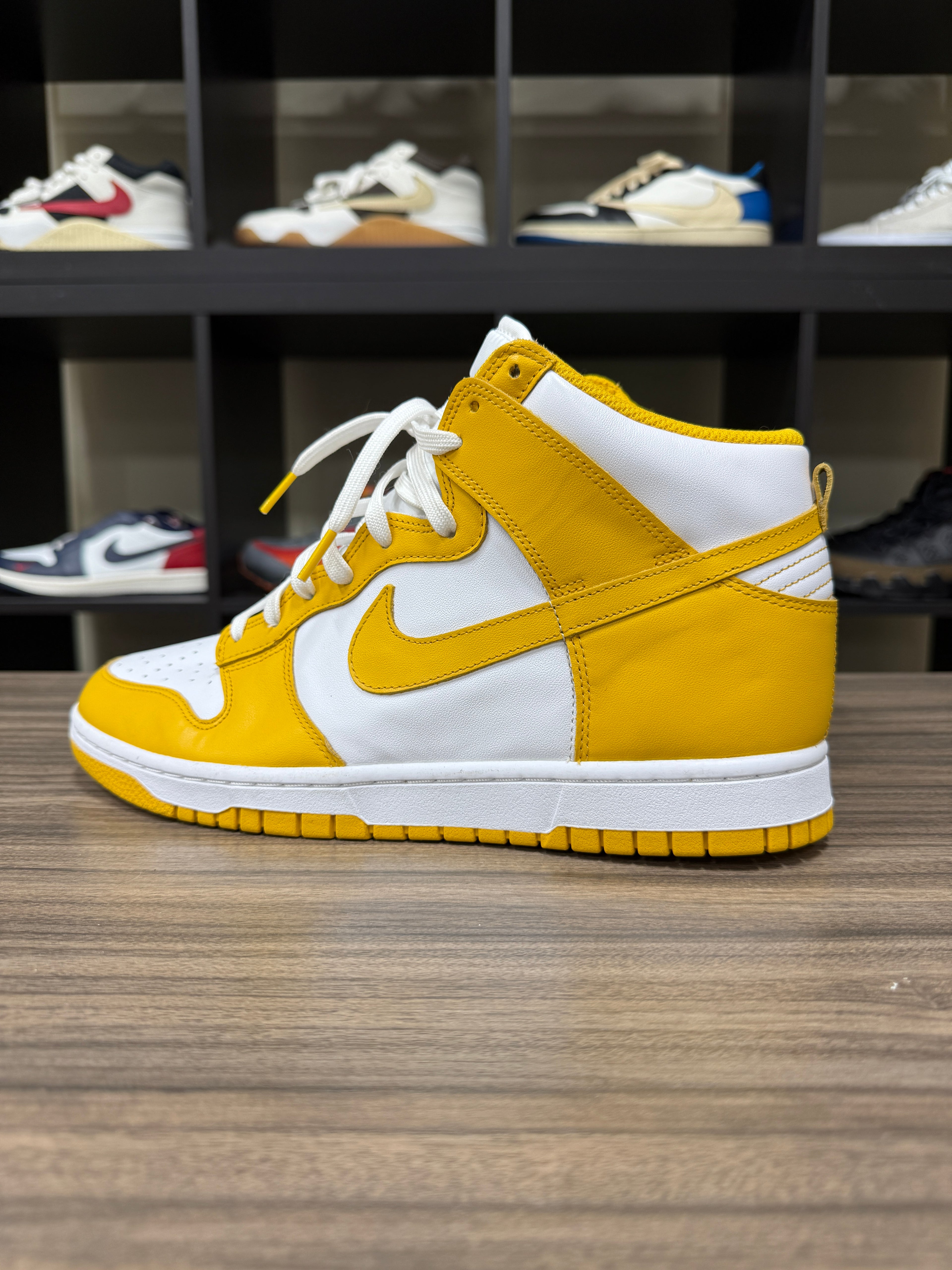 Nike Dunk High Dark Sulfur Sz 10M/12.5W NO BOX