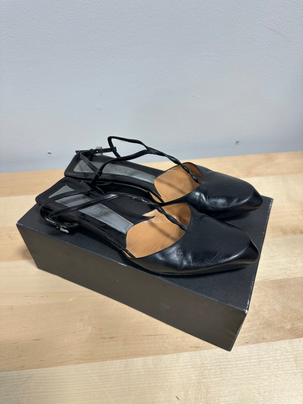 Vintage VALENTINE "PF-KIM" Braided Leather Asymmetrical Slingback Pumps - Black - Size 8 (With Original Box)