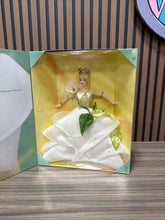 Load image into Gallery viewer, Lily Limited Edition FAO Schwarz Barbie Doll 1997 Mattel 17556 C
