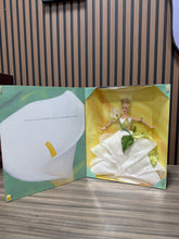 Load image into Gallery viewer, Lily Limited Edition FAO Schwarz Barbie Doll 1997 Mattel 17556 C
