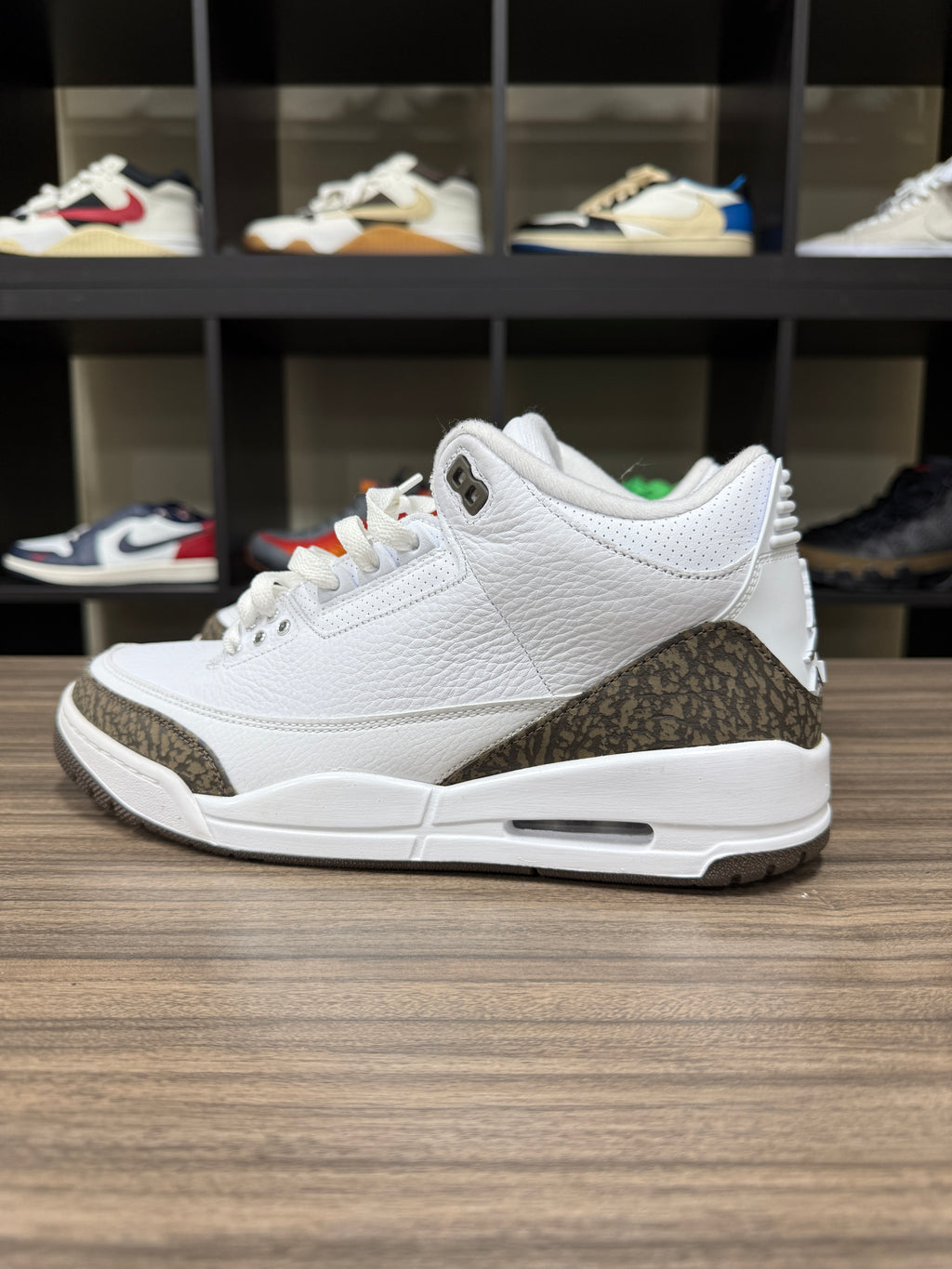 Jordan 3 Retro Mocha (2018) Sz 10.5