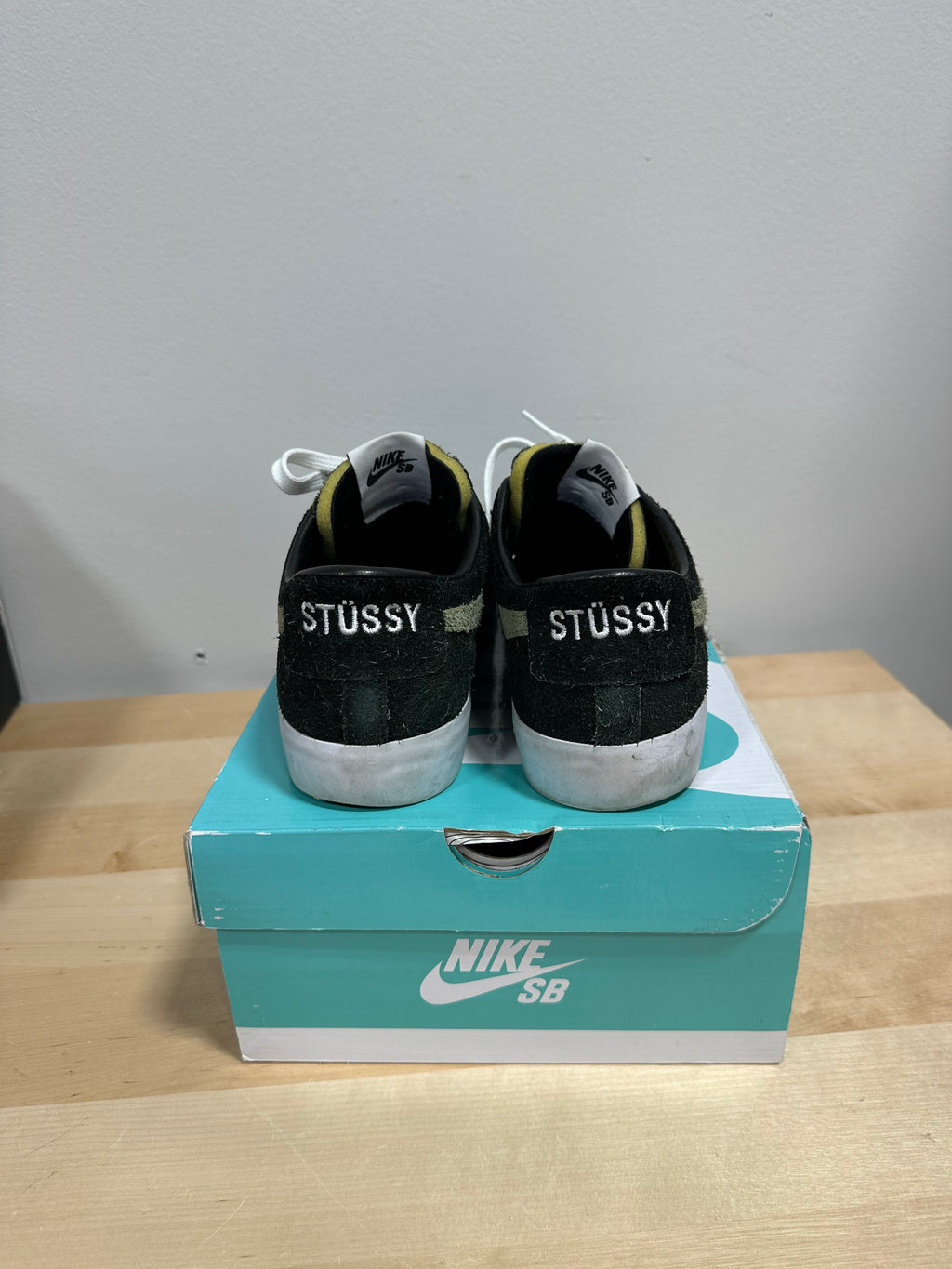 Nike SB x Stüssy Zoom Blazer Low QS "Palm Green" - Size Men's 12 (With Original Box)