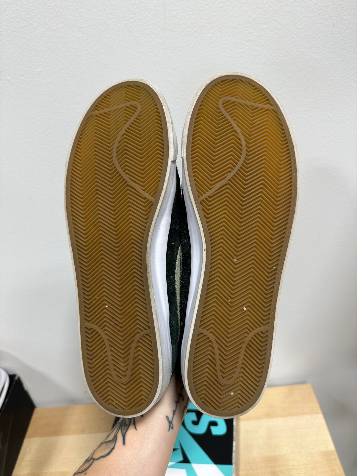 Nike SB x Stüssy Zoom Blazer Low QS "Palm Green" - Size Men's 12 (With Original Box)