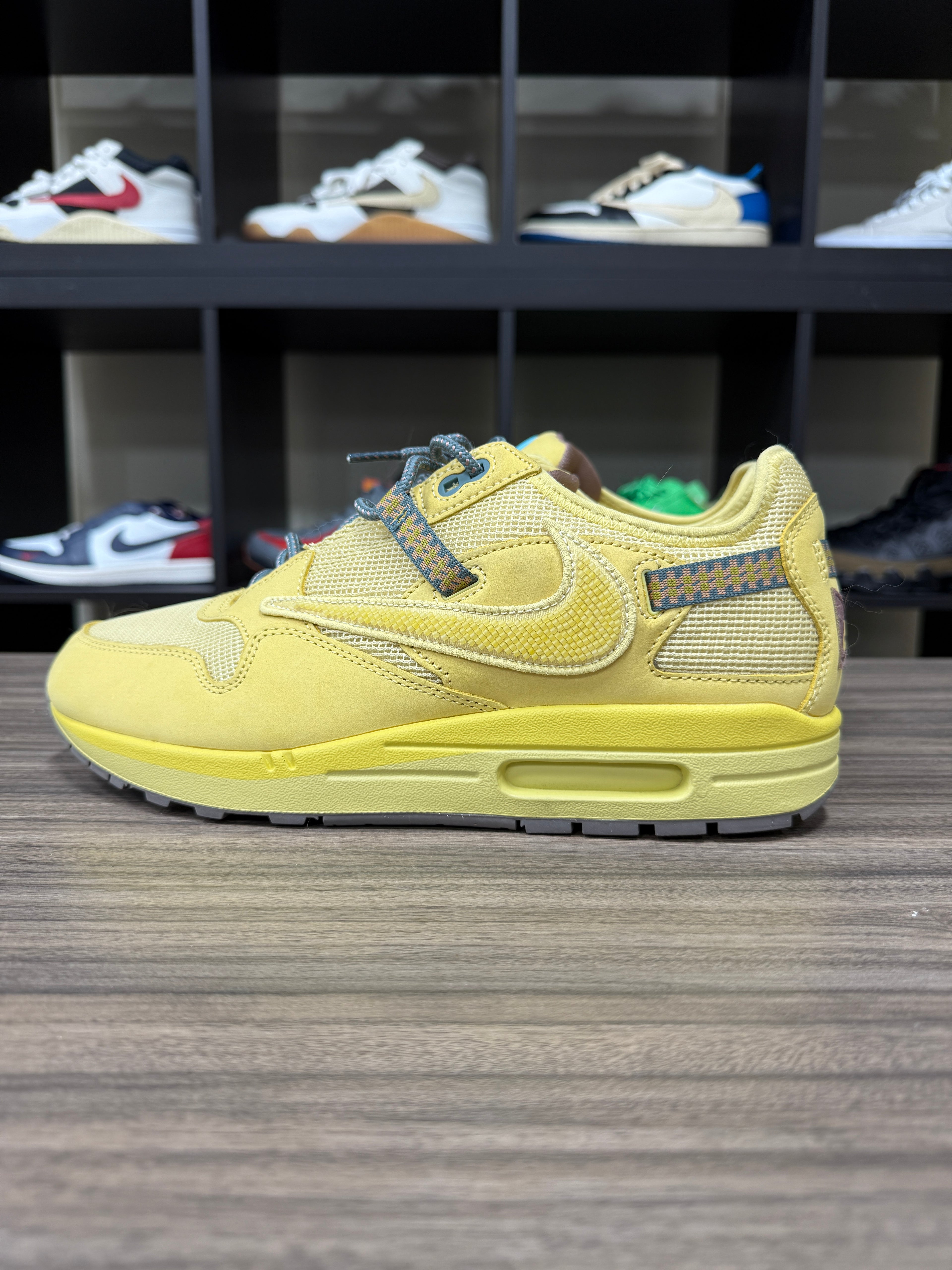 Nike Air Max 1 Travis Scott Cactus Jack Saturn Gold Sz 10.5 NO BOX