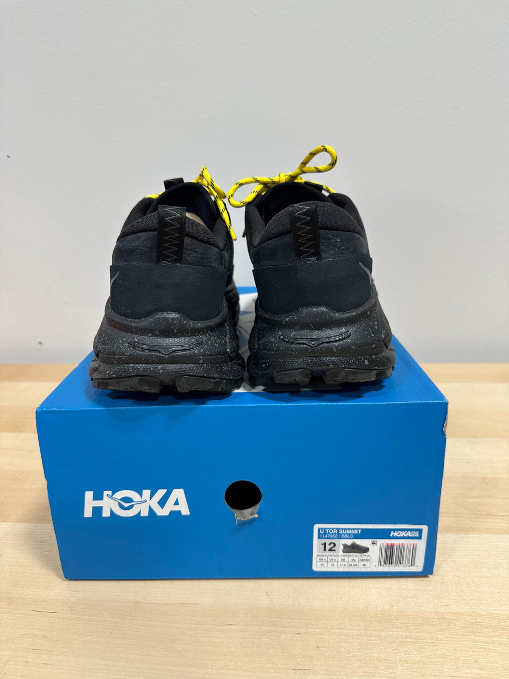 HOKA ONE ONE Tor Ultra Lo Waterproof Hiking Shoes - Black/Saffron Yellow Laces - Men's 12 / Women's 13 (With Box)